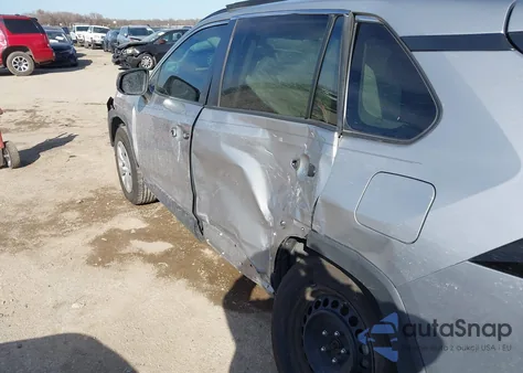 2020 Toyota Rav4 Le z USA, uszkodzony, nr VIN 2T3F1RFV0LC108554